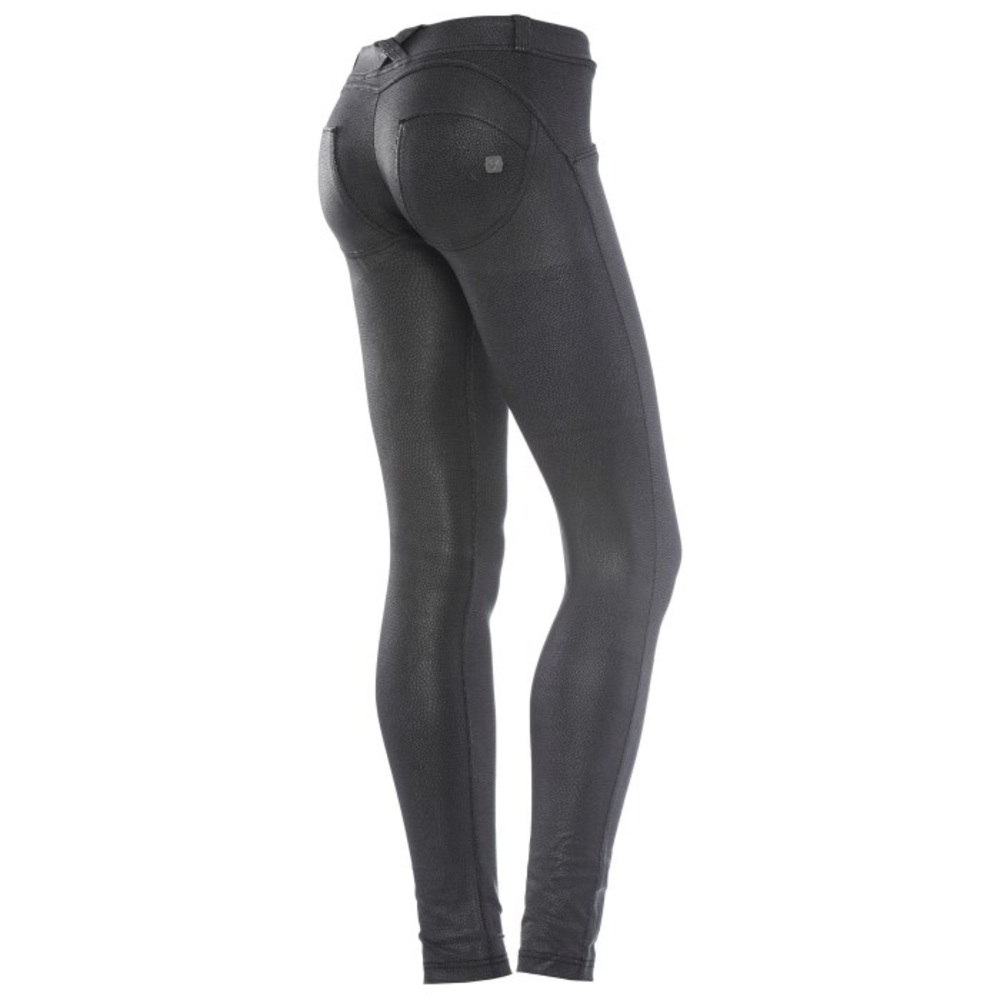 Freddy’s Wr.UP Faux Snakeskin Skinny Pants XL